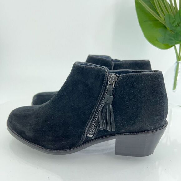 Vionic Women's Serena Boot Size 6.5 Bootie Black Suede Almond Toe Zip Comfy Shoe - Picture 6 of 13